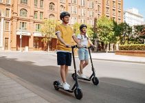 Xiaomi-Mi-Electric-Scooter-3-211x150 Xiaomi Mi Electric Scooter 3  